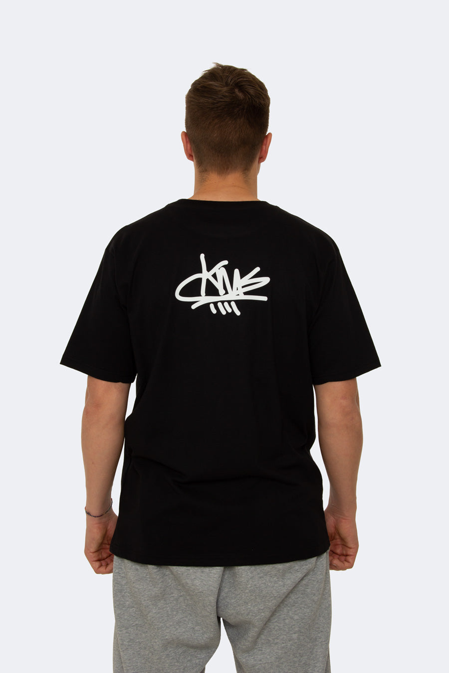 Curvam T-Shirt