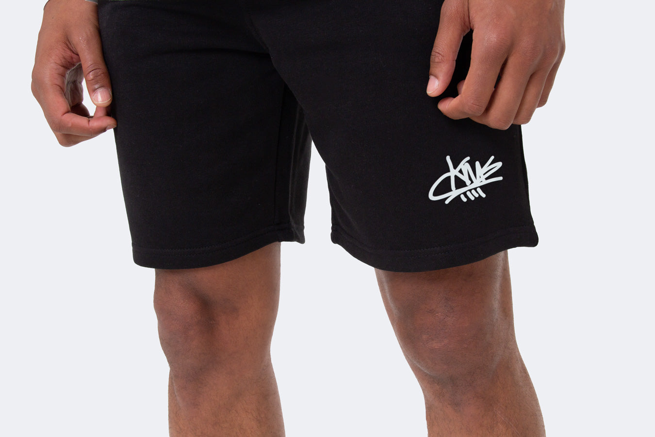 Curvam Short