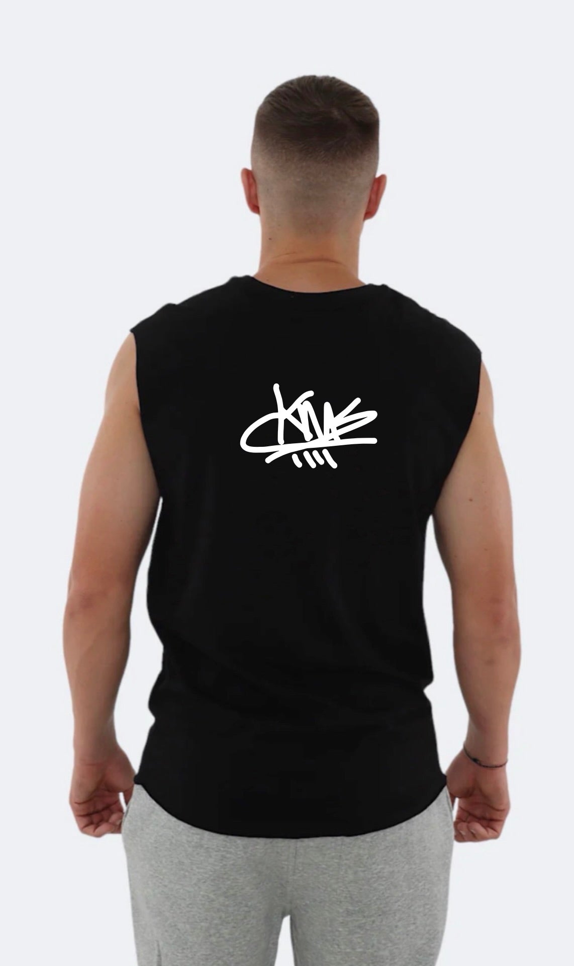 Curvam Tank Top