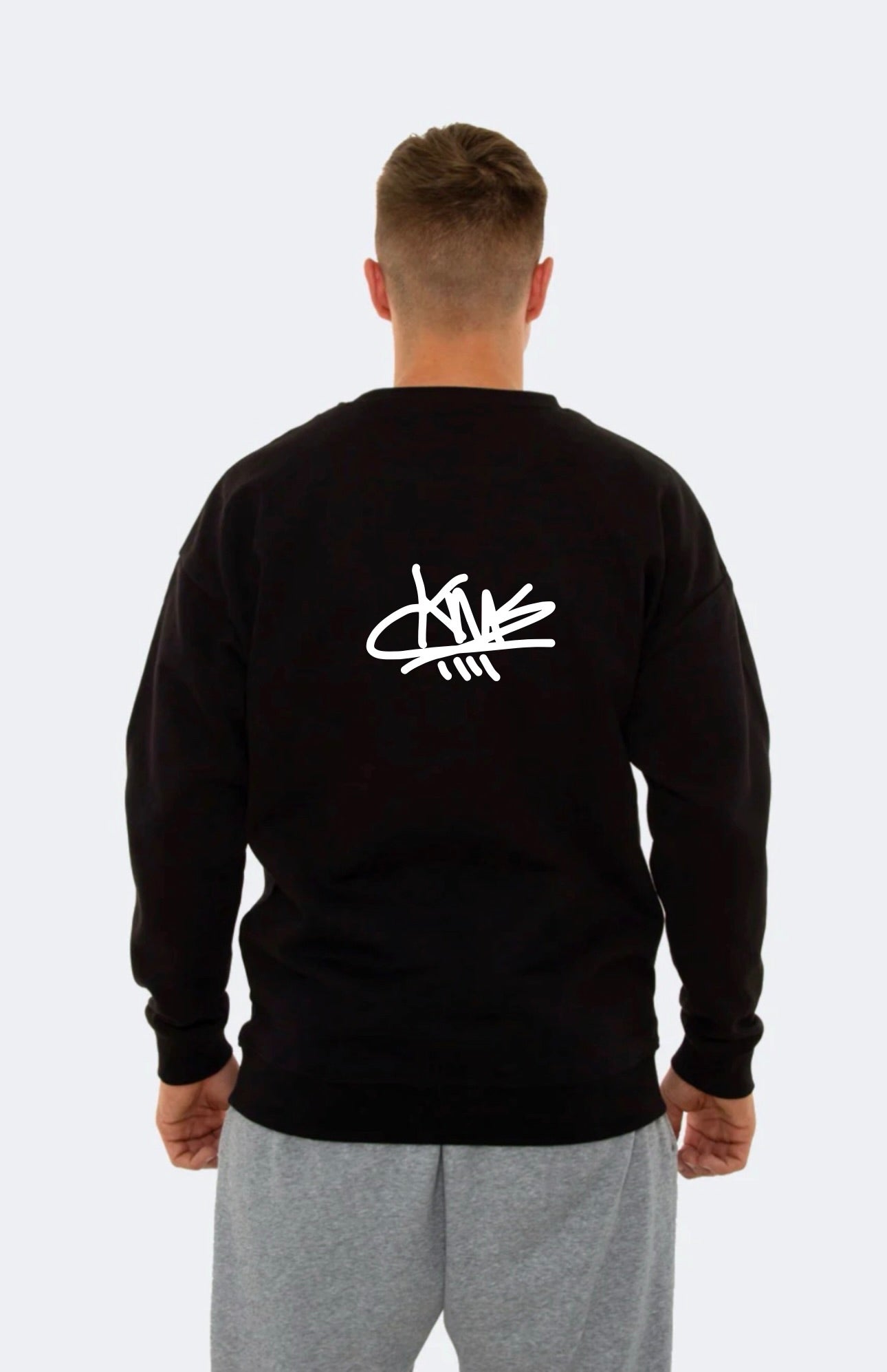 Curvam Crewneck Sweater